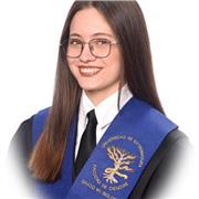 Profesora de apoyo escolar online o presencial para niños de primaria, ESO y bachillerato, especializada en biología