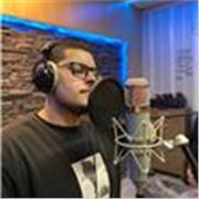 Cantante con más de 12 años de experiencia como instructor de técnica vocal y canto contemporáneo. Clases personalizadas!