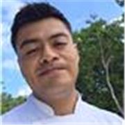 Profesor con maestría en administración de instituciones educativas, amplio conocimiento para educación básica y media superior