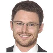 Ingegniere che da lezioni in diverse materie (Inglese, Tedesco, Matematica, Informatica, Fisica)