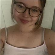 Nachhilfelehrerin für Schüler der 1-4 Klasse