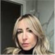 Docente di inglese disponibile per lezioni personalizzate, online o in presenza. Metodo efficace e coinvolgente