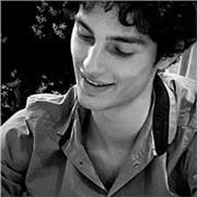 Offro ai ragazzi delle medie e delle superiori aiuto compiti in italiano, spagnolo, economia aziendale e matematica