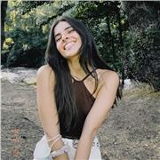 Soy una chica alegre y divertida que puede dar clases a niños de primaria de forma ingeniosa y sin que les parezca algo aburrido en Logroño