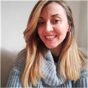 Offro lezioni private di inglese e spagnolo per studenti di scuola media e superiore, aiuto compiti per bambini dell'elementari. 