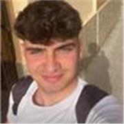 Estudiante de segundo de carrera de enfermería con matrícula de honor en dos asignaturas de la misma y bachillerato. 