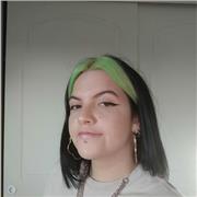 profesora de musica con especialización en piano, canto y flauta