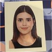 Profesora de biología hasta bachillerato . En Valencia. Yo estudio enfermería actualmente 