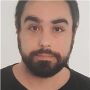 Amante de la ciencia, empático, paciente, y siempre con ganas de acompañar a jóvenes de entre 6 y 12 años con dicha materia.