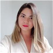 Profesora titulada de universidad, investigadora con más de 6 años de experiencia en acompañamiento a estudiantes. Psicología.