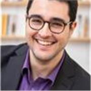 Formateur professionnel : Eloquence, Prise de parole, Négociation, Soft Skills. Speaker TedX, 10 ans de théâtre, 6 ans d'éloquence