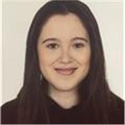 Soy una estudiante de 4º curso del Doble Grado de Magisterio y llevo años dando clases particulares a niños/as. 