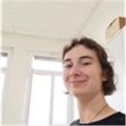 Prof de piano bienveillante et attentive aux besoins de chaque élève 