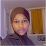 Étudiante en deuxième année de géographie et d’aménagement du territoire à  Paris Cité. Bon niveau de français