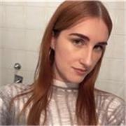 Laureata, offro lezioni personalizzate di Grammatica e Conversazione in inglese a tutti i livelli. Ho un livello C1 (diploma IELTS