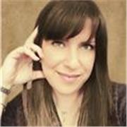 Maestra de idioma español; clases en línea