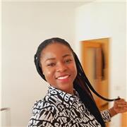 Englisch Tutor, der Kinder aller Altengruppen Unterricht