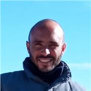 Me defino como una persona emprendedora y con ganas de apoyar a la gente en sus procesos