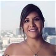 Profesora de Finanzas para escolares y universitarios