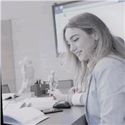 Offro lezioni di diritto civile, diritto tributario e diritto commerciale