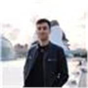 Soc filòleg en llengua catalana i estudis occitans, amb més de 5 anys d’experiència com a professor. M’apassiona ensenyar i ajudar