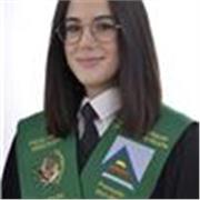 I have studied specifically to become a Spanish teacher, combining both theoretical and practical training. 