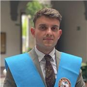 Licenciado en Historia del Arte con experiencia en niveles de primaria y secundaria