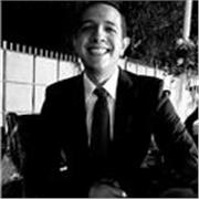 I would describe myself as a highly motivated teacher, that pursues learning in an easy-to-understand and smooth environment