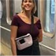 Profesora de primaria apta para todas las edades y niveles. Actualizada con cursos reconocidos, ambable y divertida.