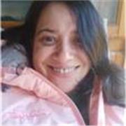 Profesora imparte clases particulares en forma remota