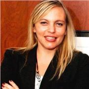 Professoressa spagnolo nativa. Titolo universitario. Avvocato in argentina 25 anni