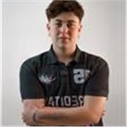 Estudiante de grado superior apto para enseñar materias de hasta ESO.