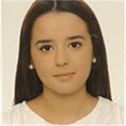 Auxiliar de enfermería en quirófano durante tres meses 