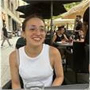 Insegnante di Hatha Yoga, contattami per saperne di più sulle mie lezoni online!