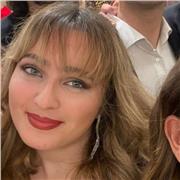 In procinto di diplomarmi presso liceo linguistico impartisco lezioni di inglese, francese e tedesco