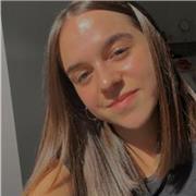 Estoy terminando el segundo año de la carrera de Historia. Clases en euskera y en castellano.