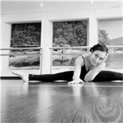 Docente de Danza (UdeA) y EPA. clases de Ballet, Preballet y Ritmos latinos, folclor colombiano, para todas las edades