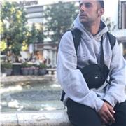 Profesor de danzas urbanas con conocimientos de Hip Hop , Waacking y commercial