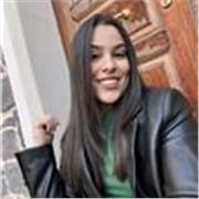 Laureata in mediazione linguistica, impartisco lezioni di inglese per studenti bisognosi