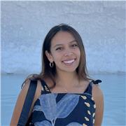 Prof de Espagnol et prof de sciences naturelles. Je possède un Master en biologie.