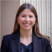 Diplômée d’un master 2 droit privé, je donne des cours particuliers aux étudiants