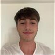 Offro lezioni di Inglese per tutte le età, dal più piccolo al più grande. Svolgo solamente lezioni online.