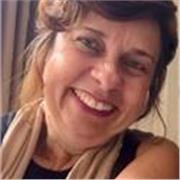 Professora de Língua Portuguesa e Redação, para Fundamental II e Ensino Médio. Metodologia personalizada. Desenvolvo a teoria a pa