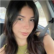 Profesora de inglés, apta hasta un B1, soy estudiante de universidad, pero apasionada en lo que enseño