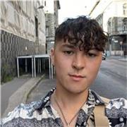 I provide personalised English lessons tailored to your needs, we can focus on grammar, fluency, or whatever you’d like!