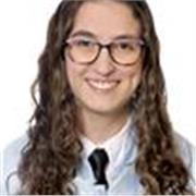 Profesora titulada en Educación Infantil con mención en Audición y Lenguaje pero actualmente realizando Educación Primaria con PT