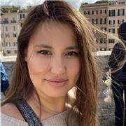 Allora, buona sera a tutti! Io sono nata e cresciuta in un paese dove si parla russo. Posso insegnarti il russo in modo giocoso