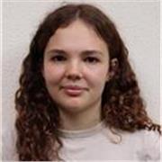 Schülerin mit muttersprachlichem Englischlevel bietet Englisch-Nachhilfe in Berlin an