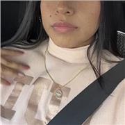 Hola soy Evelin, tengo el título de bachillerato y B1 de inglés. Ofrezco apoyo para niños de primaria como las materias de inglés, matemáticas, lengua…