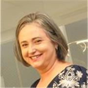 Professora de quimica,ciência e anos iniciais. Na area de Terapias Naturais ministro aulas de: Naturopatia